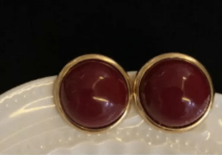 Retro wine red ear studs